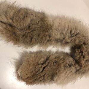 Real raccoon fur trim for hood edge